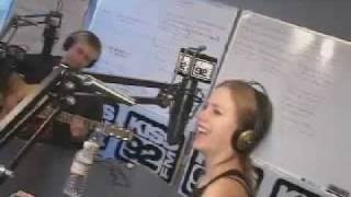 Avril Lavigne - Can't Stop Thinking Of You