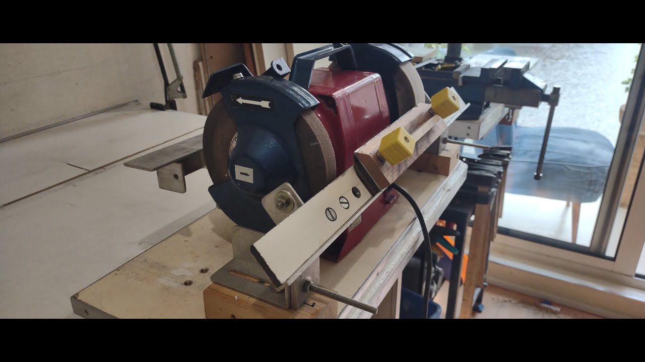 TOOLREST BANK SLIJPMACHINE Geleide Rail Systeem 3 - YouTube