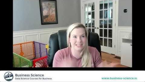 Building an Amazing Shiny App 3 Days After Starting The Course | Kristen Kehrer of Data Moves Me