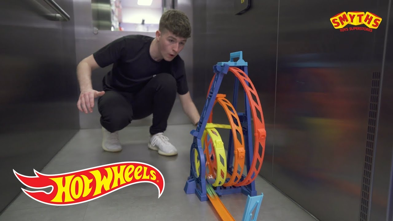 Hot Wheels Track Builder Smyths Toys Superstores DE YouTube