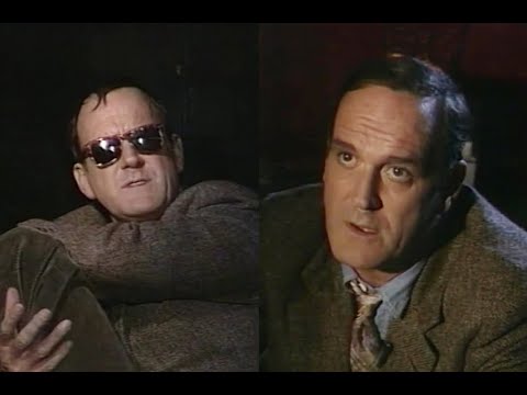 John Cleese self-interview: "Americans are Deeply Stupid"