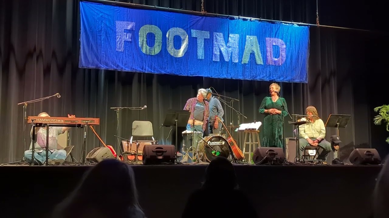 Randy Gilkey w The Carpenter Ants & Mary Hott - the best encore ever?