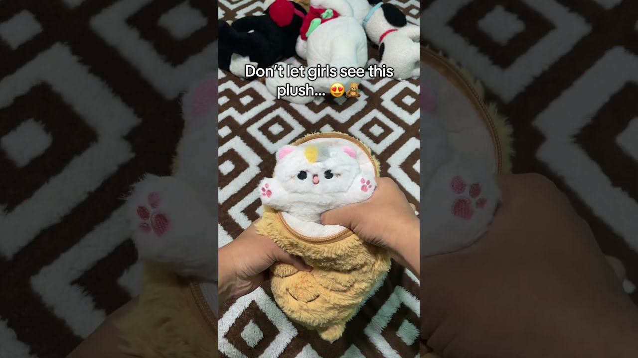 How Cute Is It From 1 100 Cat Plushie Plush Catplush Plushies Plushcat