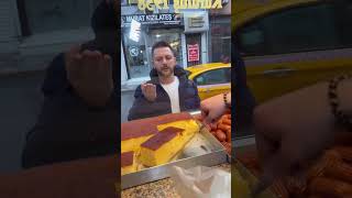 Camin Önünden Ritim Tutarak Revani Kestirmeden Almiyor Parlar Pastanesi