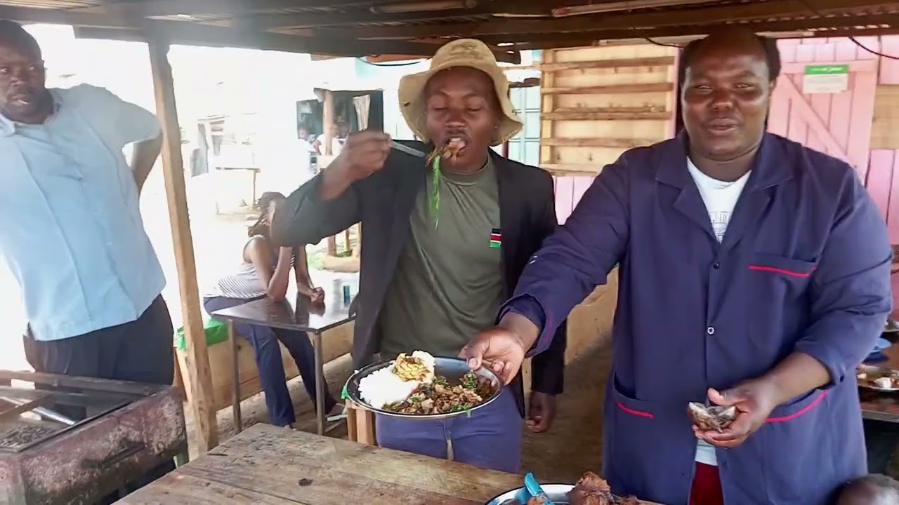 Nyee plater from wanyee who is in Mwea .  kirinyaga county .county of innovators farm with Elias 