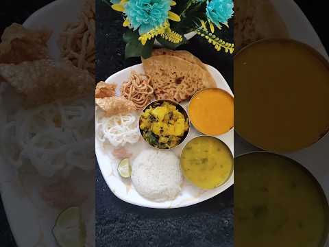 अचानक आले पाहुणे घाई गडबडीत बनवलं उन्हाळा स्पेशल आंबा रस 😊 #shortsfeed #food #lunch #cooking #recipe