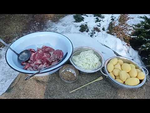 Potrawy z kazana na uczagu - kebab jagnięcy (FOOD RECEPIES)