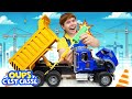 Le gros camion a besoin d’aide pour repartir… 😔 Jeux de réparation pour enfants