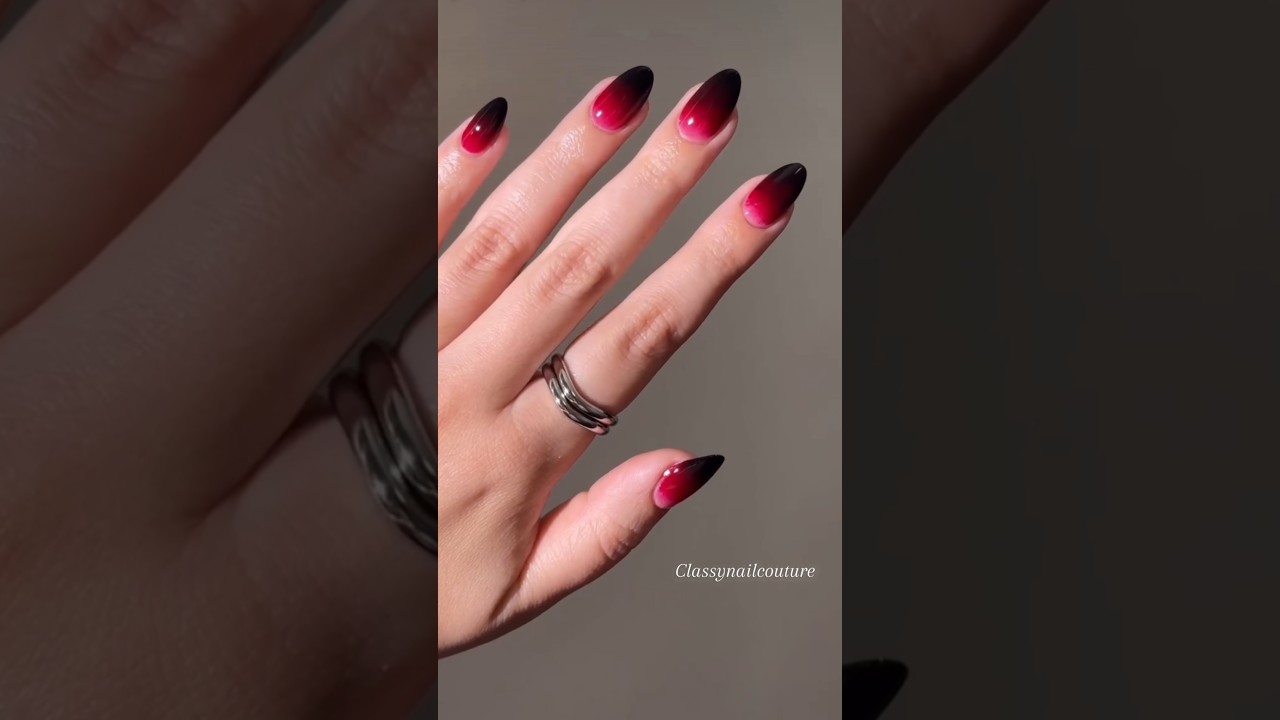 How to create vampy ombre nails. 