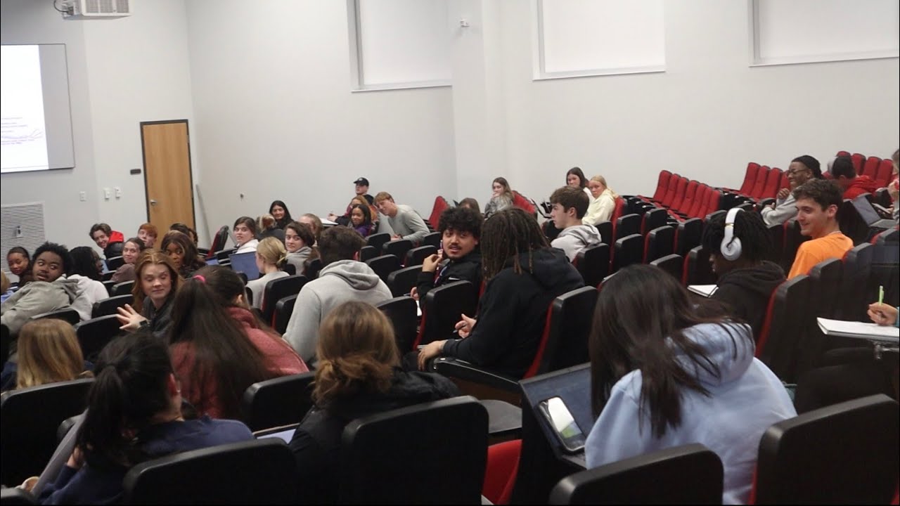 Blasting Inappropriate Music In Library Prank Pt.2