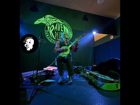 Mauro Ferrarese “April 26th” Live Raven Pub 5.12.2024