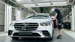 Mercedes-maker Daimler eyes 2021 rebound