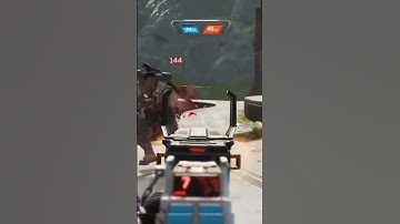 Apex Legends Giving a surprise is fun #shorts #apex #apexlegends #apexlegendsclips #funny