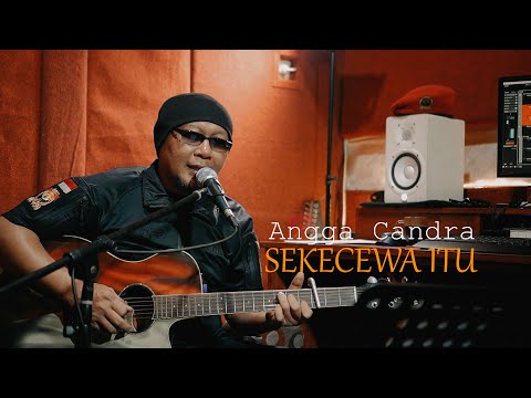 Sekecewa Itu - Angga Candra | Cover By Eko Sukarno ( Live )