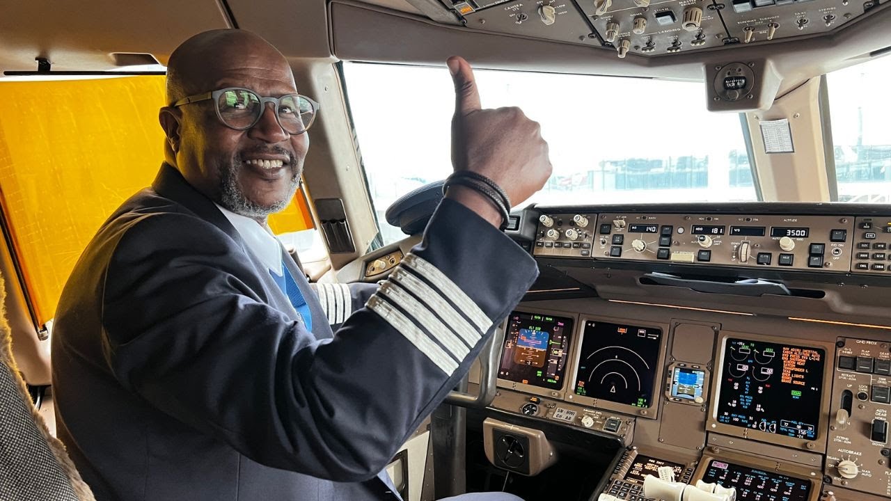 Captain Carlos Alberto Pires Silva Retirement Flight - After 44 years in the skies