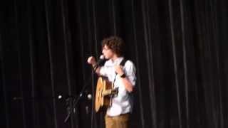 Download Lagu Braiden Sunshine plays 'The Sun' \u0026 'Drops of Jupiter' @ The Bizz 15' MP3