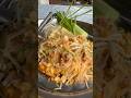 ผัดไทยป้าเล็ก วิธีทำโดยหลานชาย #streetfood #food #cooking
