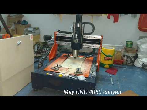Video Máy CNC mini 4060 cắt khắc gỗ, mica - youtube