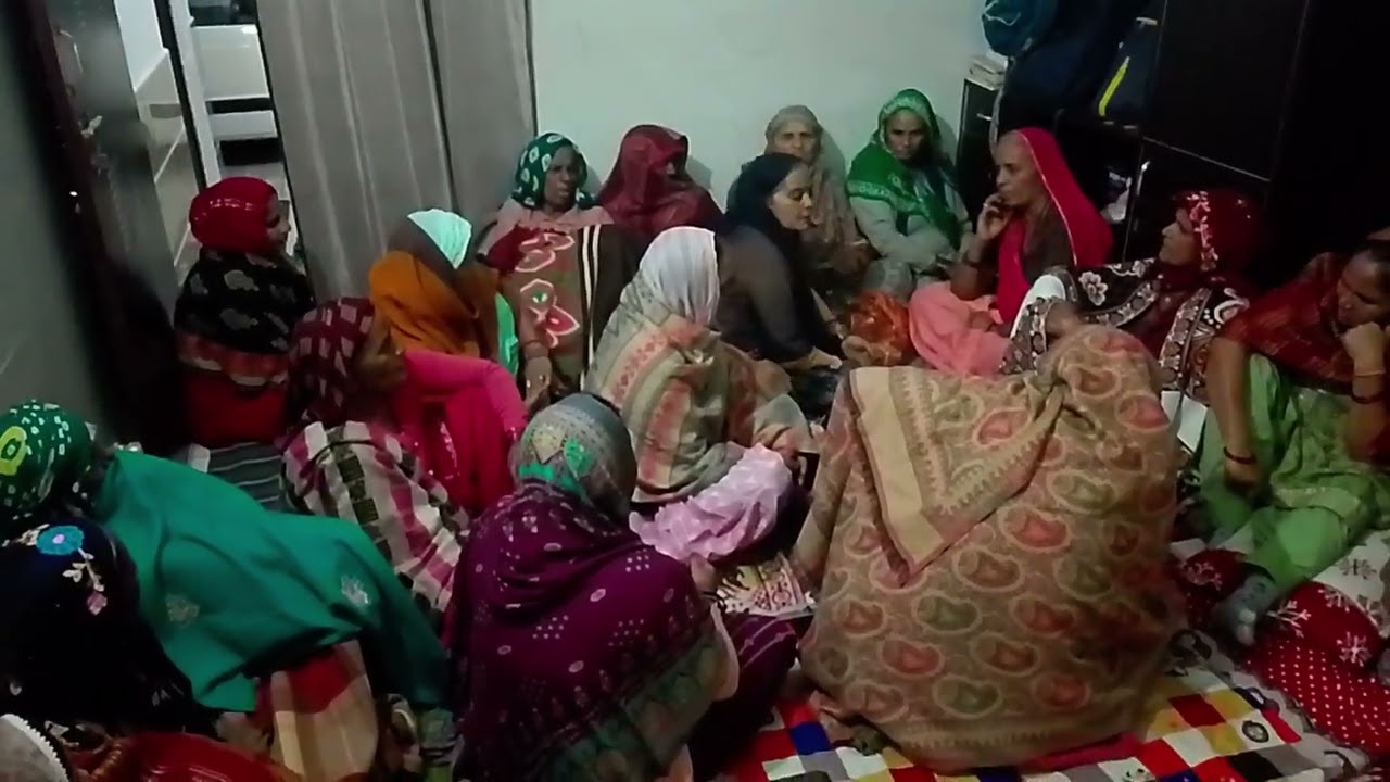 लुकड़ा रातीजोगामें गलियों