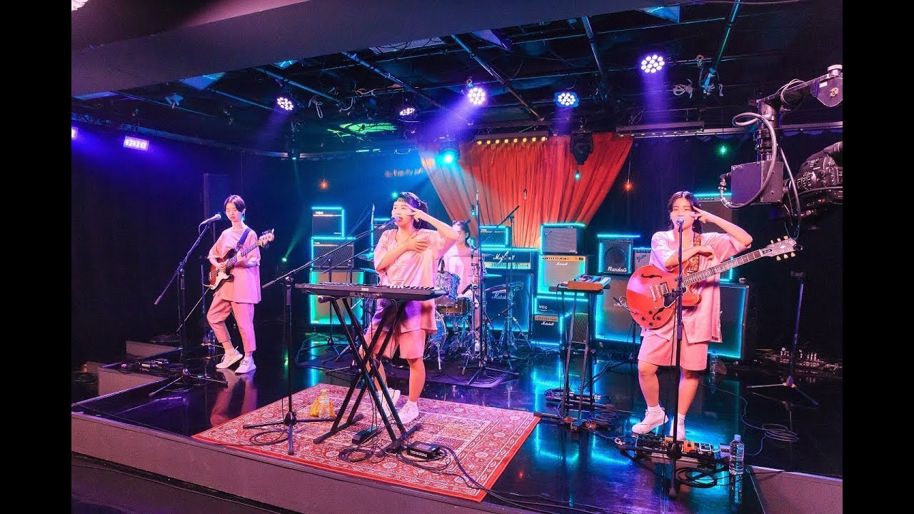 CHAI - N.E.O. [YouTube Music Sessions] - YouTube