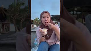 Enakk makanannyaaa 👌👌 #viral #jajanan #eskrimgoreng #alfamart #challenge #funny #comedy #video