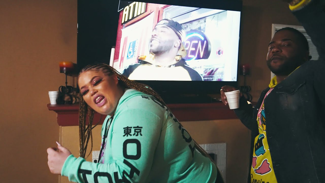 #HIPHOP #NEWMUSIC #VIRAL       ERRLY AM x SHUGTOTHETHRONE    What You On Official Music Video