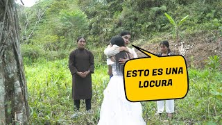 Mujer se enamoró y se casó con un árbol, la razón de esto te sorprenderá