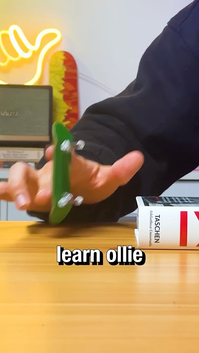 Quick Ollie tutorial for beginners🤓did you land it?👇#fingerboard #tutorial #techdeck