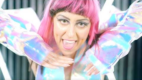 MUSZETTE - Enigma (Official Music Video)