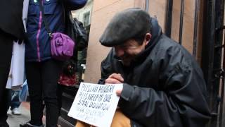 Inspirational VIdeo - Anonymous makes homeless man cry ( Original Video )