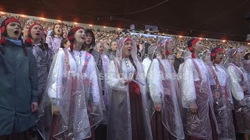 Thousands of voices unite in song at traditional choir festival celebrating Estonia