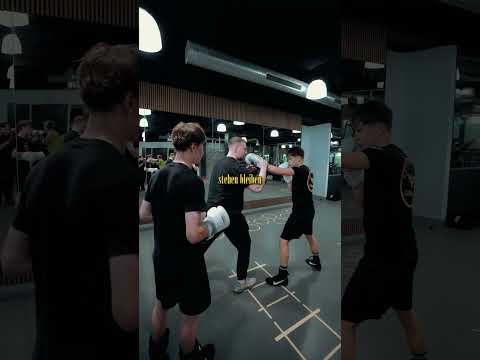 Die Distanz zu finden ist der Schlüssel zum Erfolg im Boxen 🥊   #mma #boxing #kickboxing