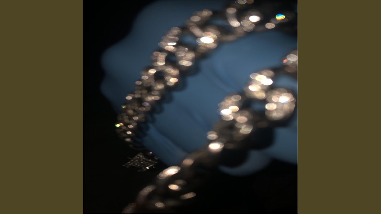 Man Down auf YouTube ansehen Man Down auf YouTube ansehen