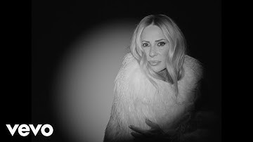 Marta Sánchez - Abrázame (Video Oficial)