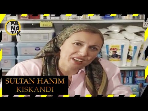 Sultan Hanım Kıskandı - Bizimkiler