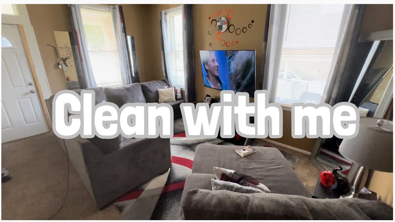 Cleaning/rearranging my living room #cleaning #cleaningmotivation - YouTube