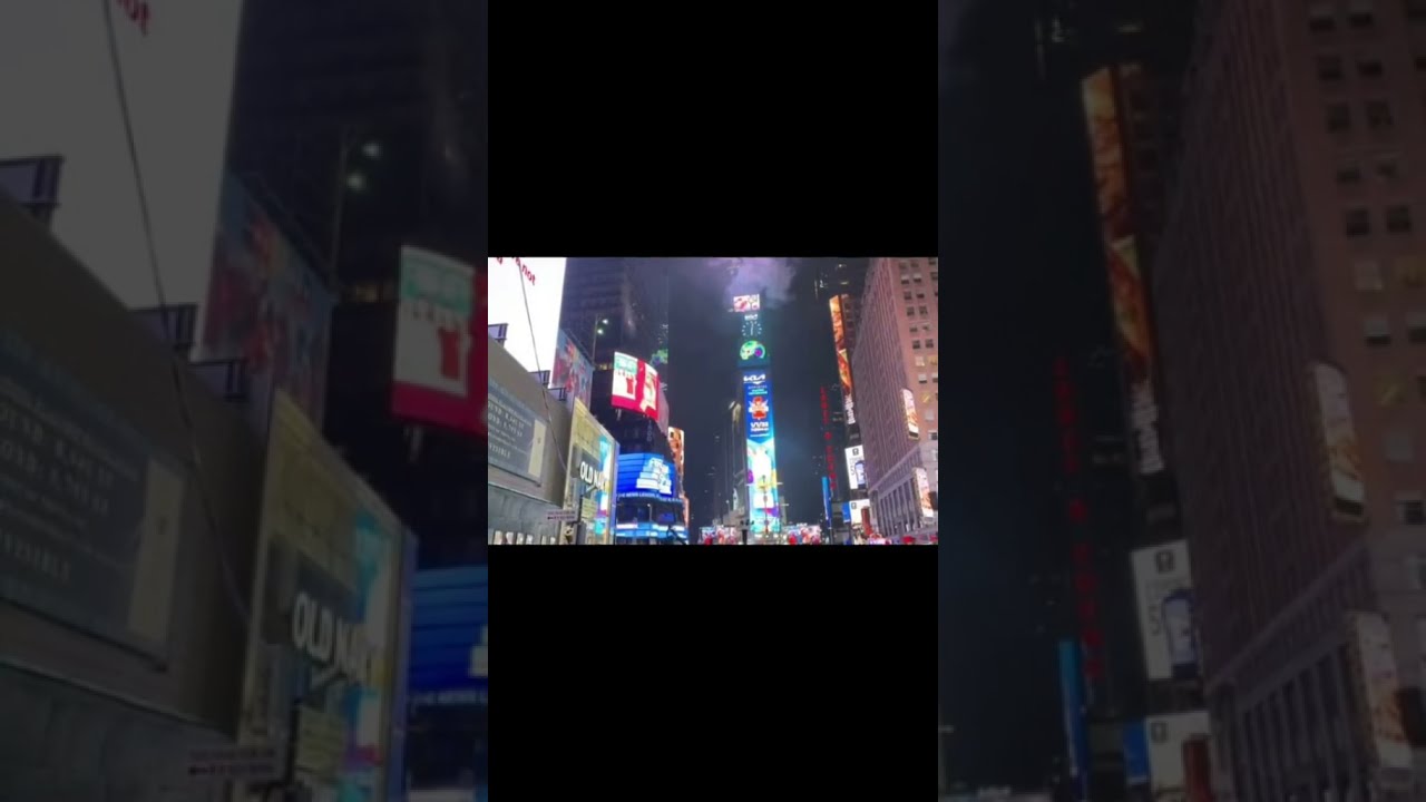 WWE Day 1 en Times Square de New York