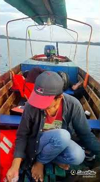 story WA mancing di tengah laut,,hobi mancing#mancingmania #viral#hobimancing#trandingvideo