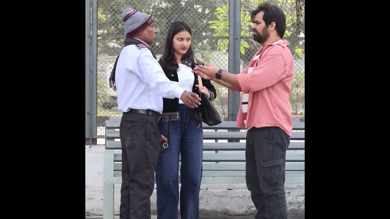 No help got cheated - prank with beautiful girl 😍- Full video in Hindi 😡