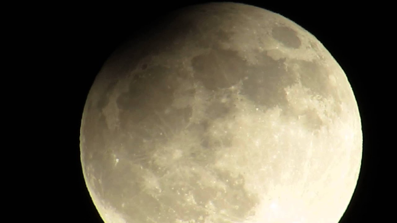 Daļējs Mēness aptumsums