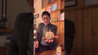 카페에서 남은 자투리 실 정리하기! 코바늘 뜨개질 동백이 가방 hand yarn ball winding at the cafe   #crochet