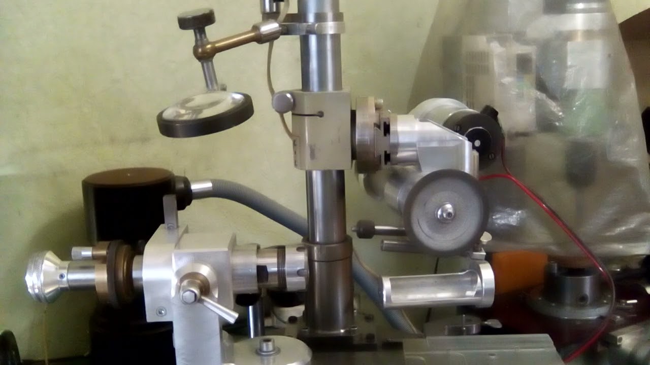 Настольный универсальный заточной станок. 