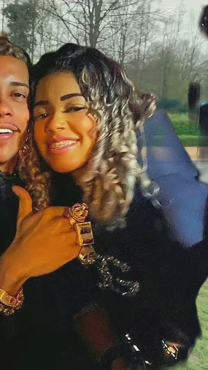 MC POZE E VIVIANNE ❤️ Trend tt