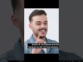 معانات السيلاوي في طفولته بسبب امه