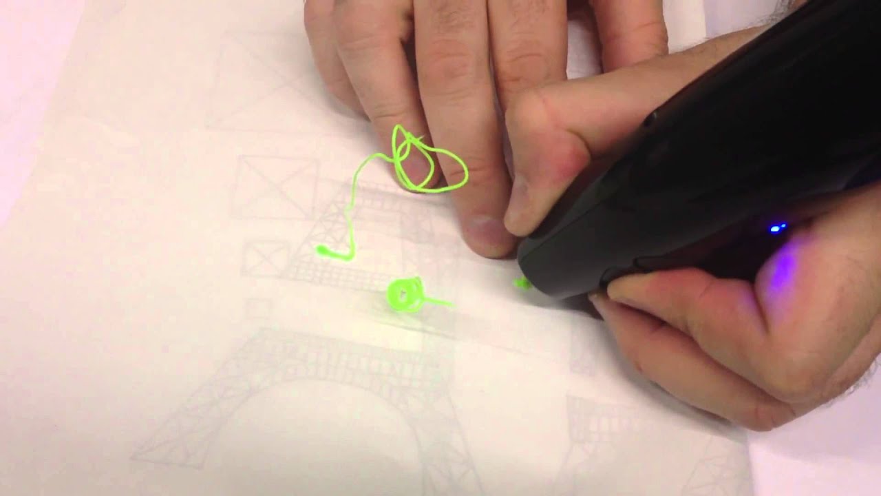 3Doodler 3D Printing Pen) in Action