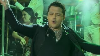 A heart-wrenching cumbia - Christian Nodal