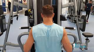 Seated row (narrow grip) machine by Matrix
