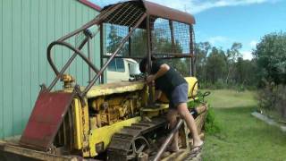 1939 Caterpillar D4 7J series start up and log moving