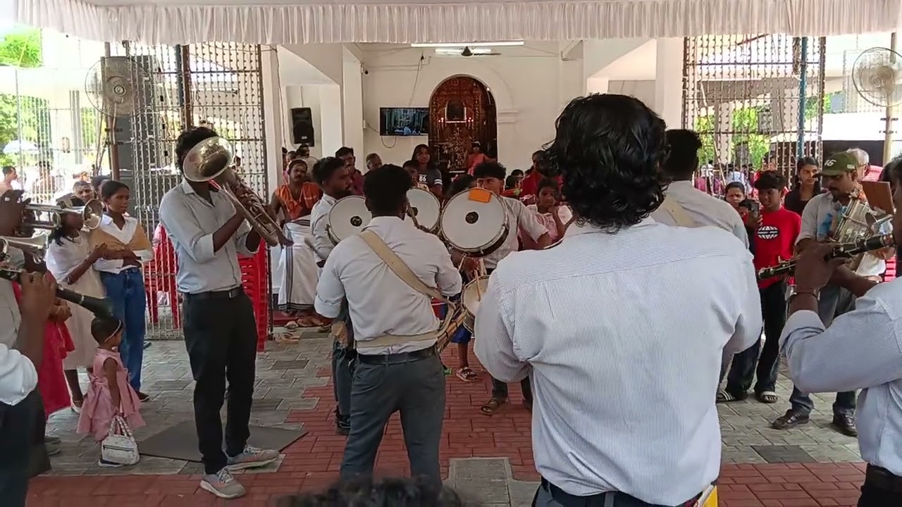 Chakaramavinte kombathirikkana irikkana edayar 