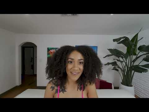 RealHotVR - Ariana Aimes - This is a virtual reality video. Watch in VR headset